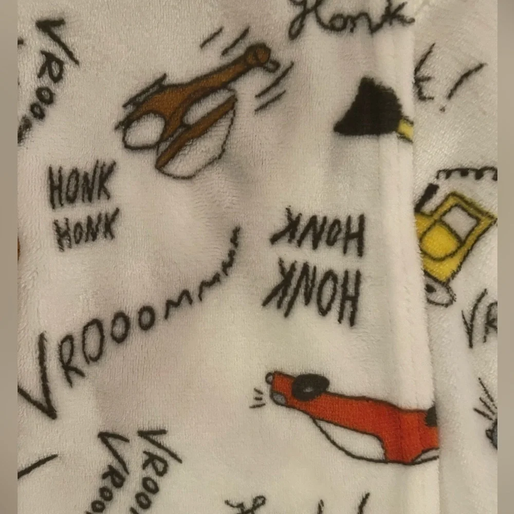 Baby Kiss | fluffy car robe | baby boy 0-9 mo